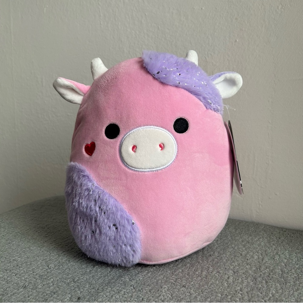 Patty Select Series Valentine’s Day Cow 8” Squishmallow